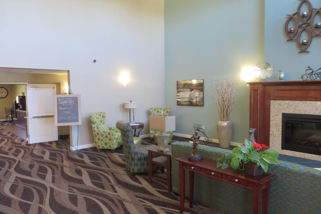 Comfort Inn & Suites - Chisago City Eksteriør bilde