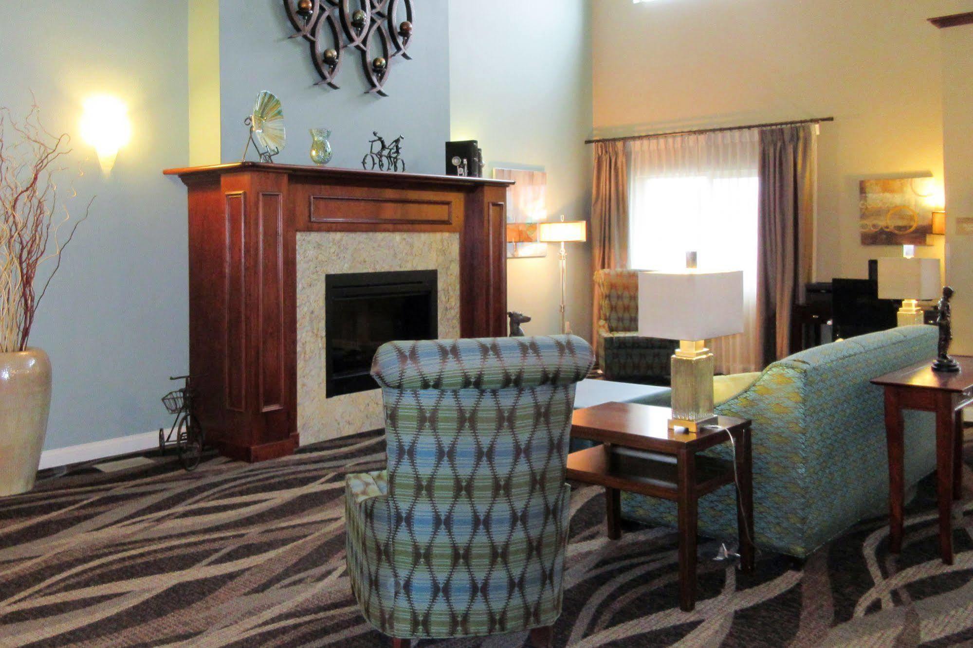 Comfort Inn & Suites - Chisago City Eksteriør bilde