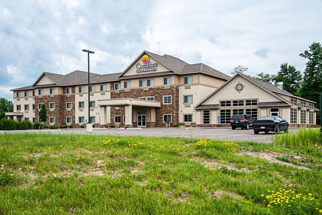 Comfort Inn & Suites - Chisago City Eksteriør bilde